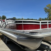 2020 Bennington 22RTFB Pontoon Boat
